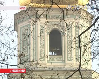 Експерти стверджують, що дзвіниця Софіївського собору не падає