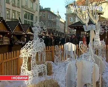 В найбільших містах України вже запрацювали новорічні містечка