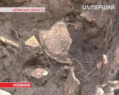 На Черкащині археологи знайшли речі, яким майже 6 тисяч років