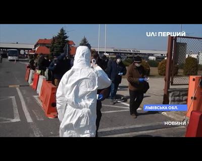 Тисячі людей вдень застрягли в чергах на польсько-українському кордоні